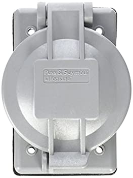 【中古】【輸入品・未使用】Legrand - Pass & Seymour WPG2 Pass and Seymour Wpg-2 防水リフトカバー フランジ付きインレットとアウトレット 13,220円