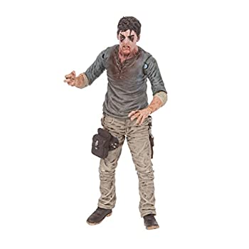 【中古】【輸入品・未使用】McFarlane Toys The Walking Dead TV Series 7.5 Flu Walker Action Figure 14593-9 [並行輸入品]｜スカイマーケットプラス