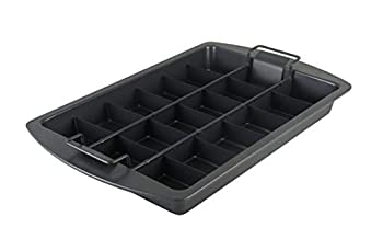 【中古】【輸入品・未使用】Chicago Metallic 26740 Slice Solutions Brownie Pan%ｶﾝﾏ% 9 x 13%ｶﾝﾏ% Silver by CHICAGO METALLIC 7,299円