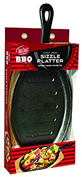 【中古】【輸入品・未使用】TableCraft BBQ117 BBQ Cast Iron 17-Inch Sizzle Platter with Wood Tray%ｶﾝﾏ% Small%ｶﾝﾏ% Black by Tablecraft [並行輸入品]
