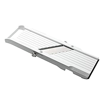【中古】【輸入品・未使用】Benriner Mandoline Slicer%ｶﾝﾏ% with 4 Japanese Stainless Steel Blades%ｶﾝﾏ% BPA Free%ｶﾝﾏ% 12.75 x 3.75-Inches by Benriner