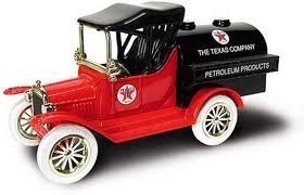 【中古】【輸入品・未使用】Gearbox 1918 Ford Model T Runabout 1:24 Texaco [並行輸入品]