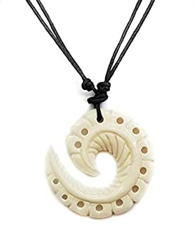【中古】【輸入品・未使用】Swimmi 手彫り マオリボーンフィッシュフックペンダント 16~32インチ 調節可能なコードネックレスジュエリー FA323