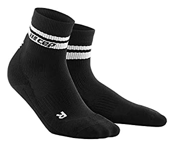 【中古】【インポート品・未当てはめる】CEP 80\u0027s ミッドカットソックス、黒いこと/白いこと、レディースIV