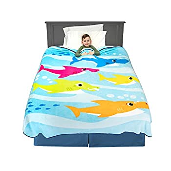【中古】【インポート品・未当て嵌める】Franco Kids Bedding Super Soft Plush Blanket%ｶﾝﾏ% Twin/Full Size 62%ﾀﾞﾌﾞﾙｸｫｰﾃ% x 90%ﾀﾞﾌﾞﾙｸｫｰﾃ%%ｶﾝﾏ% Baby Shark