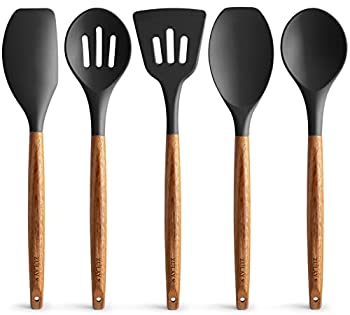 【中古】【輸入品・未使用】Zulay Kitchen プレミアムシリコン調理器具5点セット 本物のアカシア硬材ハンドル 多目的シリコンスパチュラキッチンセット 木製調理用具セット