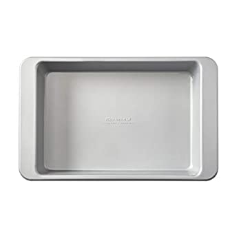 【中古】【輸入品・未使用】KitchenAid 焦げ付き防止アルミメッキスチール長方形ケーキパン 9x13インチ シルバー