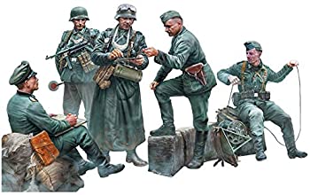 【中古】【輸入品・未使用】マスターボックス 1/35 ドイツ軍 野戦憲兵2体 & 将官3体 & 子犬付き 前線連絡 プラモデル MB35211｜スカイマーケットプラス