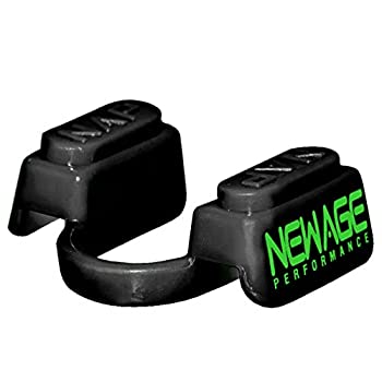 【中古】【輸入品・未使用】New Age Performance 5DS コンタクトマウスガード (ブラック)
