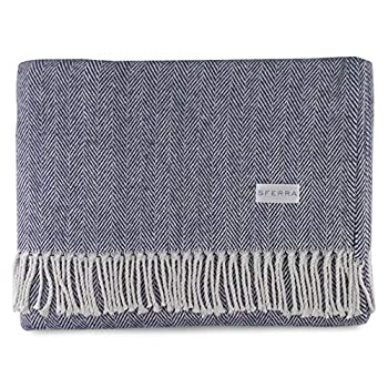 【中古】【輸入品・未使用】SFERRA セリンヘリンボーン、コットン100%スローブランケット Throw Blanket (51%ﾀﾞﾌﾞﾙｸｫｰﾃ% x 71%ﾀﾞﾌﾞﾙｸｫｰﾃ%) ブルー COMIN18JU049841