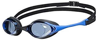 【中古】【輸入品・未使用】Arena Cobra Swim Goggles for Men and Women, Lightblue/Blue, Swipe Non-Mirror 15,647円