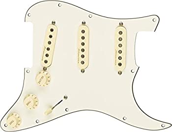 【中古】【輸入品・未使用】Fender ギターパーツ Pre-Wired Strat Pickguard, Vintage Noiseless SSS, Parchment 11 Hole PG