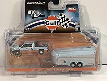 【中古】【輸入品・未使用】Greenlight 51243 2017 シボレー シルバラード ピックアップトラック & エアロバルトトレーラーガルフオイルヒッチ&牽引限定版 2760ピース 1/64