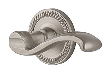 【中古】【輸入品・未使用】Grandeur Newport Rosette with Right Handed Portofino Lever, Single Dummy, Satin Nickel by Grandeur 42,193円