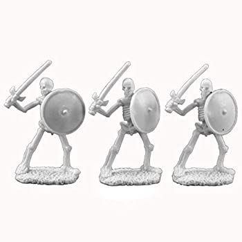 【中古】【輸入品・未使用】Reaper RM77017 77017: Skeletal Swordsmen (3) Dark Heaven Legends Bones Miniatures, One Size [並行輸入品]