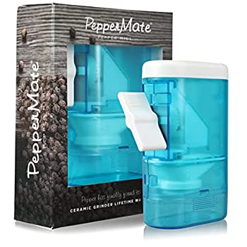 【中古】【輸入品・未使用】PepperMate 伝統的なペッパーミル 手動 大容量 ペッパーコーン 塩グラインダー 人間工学に基づいたターンキーハンドルとセラミック精密メカニズ