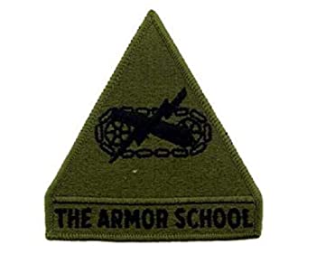 【中古】【輸入品・未使用】アメリカ陸軍アーマースクールパッチ、落ち着いたウッドランド/グリーン、縫い付けパッチ。｜スカイマーケットプラス