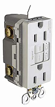 【中古】【輸入品・未使用】Pass & Seymour AFGF152TRWCCV4 15A WHT デュアル GFCI/AFCI - 数量1