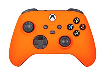 【中古】【輸入品・未使用】Xbox OneシリーズX Sカスタムソフトタッチコントローラー - ソフトタッチ感触、グリップを追加、ネオンオレンジカラー - Xbox One、Series X、Se