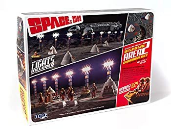 【中古】【輸入品・未使用】MPC 1/48 スペース1999 核廃棄物エリア2 ジオラマセット w/1/24 ムーンバギー プラスチックモデルキット MPC860