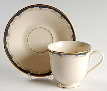 【中古】【インポート品・未当て嵌める】Lenox ゴールデン論理ゲート 優勝杯とソーサーセット