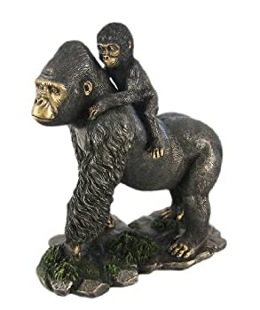 【中古】【輸入品・未使用】8インチ動物図母ゴリラと赤ちゃんCollectible表示｜スカイマーケットプラス