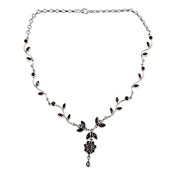 【中古】【輸入品・未使用】Novicaガーネット。925スターリングシルバーペンダントネックレス、14.25?" ' Love 's Legacy '|スカイマーケットプラス
