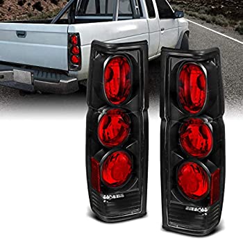 【中古】【輸入品・未使用】AmeriLite ブラック交換用ブレーキテールライトセット 日産ハードボディD21用 - 助手席と運転席側