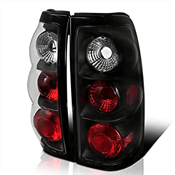 【中古】【輸入品・未使用】Spec-D Tuning LT-SIV99JM-TM シボレーシルバラード/シエラ 1500 2500 3500 フリートサイド ブラック アルテッツァ テールライト