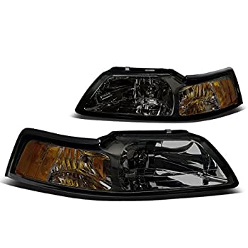 【中古】【輸入品・未使用】DNAMotoring HL-OH-FM99-SM-AM アンバースモークレンズ ヘッドライトアセンブリ 99-04 マスタング 左右に対応