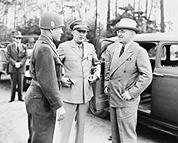 【中古】【輸入品・未使用】第二次世界大戦写真 ハリー・トルマン大統領 アイゼンハワー将とヒッキー将軍に話す ポスター ジョン・パロットストックトレック 画像作 (17 x 1