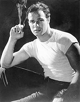 【中古】【輸入品・未使用】Posterazzi Marlon Brando Portrait by A Streetcar 名前入りデザイア 1951。 フォトポスタープリント (8x10)