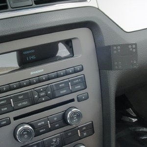 【中古】【輸入品・未使用】Panavise InDash Mount for the 2010-2014 Ford Mustang 75107-710｜スカイマーケットプラス