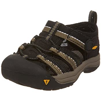 【中古】【インポート品・未当て嵌める】KEEN (キーン) ユニ ニュー界面 H2 T お水シューズ 黒いこと/石ころ薄墨色 4 M US 赤ちゃん, 黒いこと/石ころ薄墨色, 4 Toddler