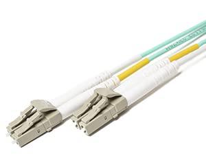 【中古】【インポート品・未当て嵌める】OM3 LC-LC 10GB 50/125 マルチ流行り物 デュプレックス 衣料繊維有線テレビ 15 Meter (49.21フィート) 青緑色 FCDUS46v13