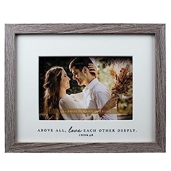 【中古】【輸入品・未使用】Elanze Designs Above All Love Each Other 9 x 11 グレーウッドフレーム壁サイン 5 x 7インチの写真にフィット 11,016円