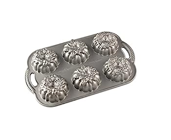 【中古】【輸入品・未使用】Nordic Ware Wreathlettes Cakelette, 4-Cup, Silver|スカイマーケットプラス