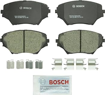 【中古】【輸入品・未使用】Bosch BC862 QuietCast プレミアムセラミックディスクブレーキパッドセット 2001-2005 Toyota RAV4用 フロント