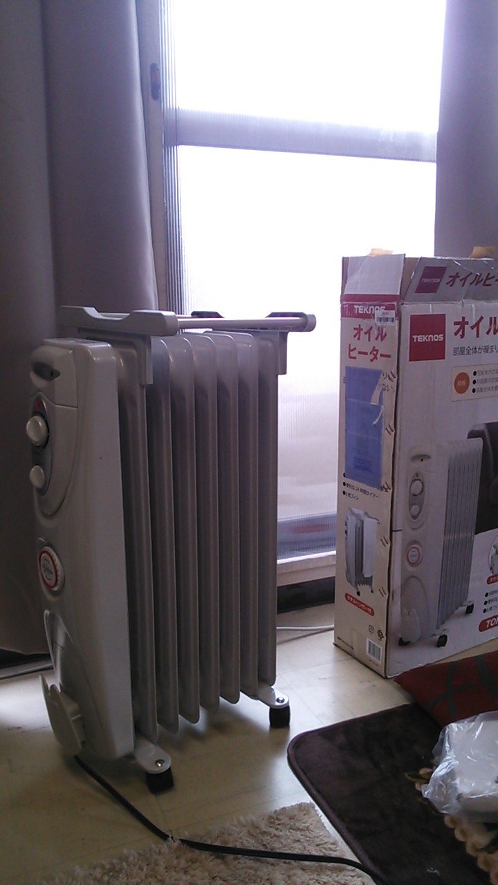 【中古】【非常に良い】TEKNOS タオルハンガー付きオイルヒーター TOH-1200 16,450円