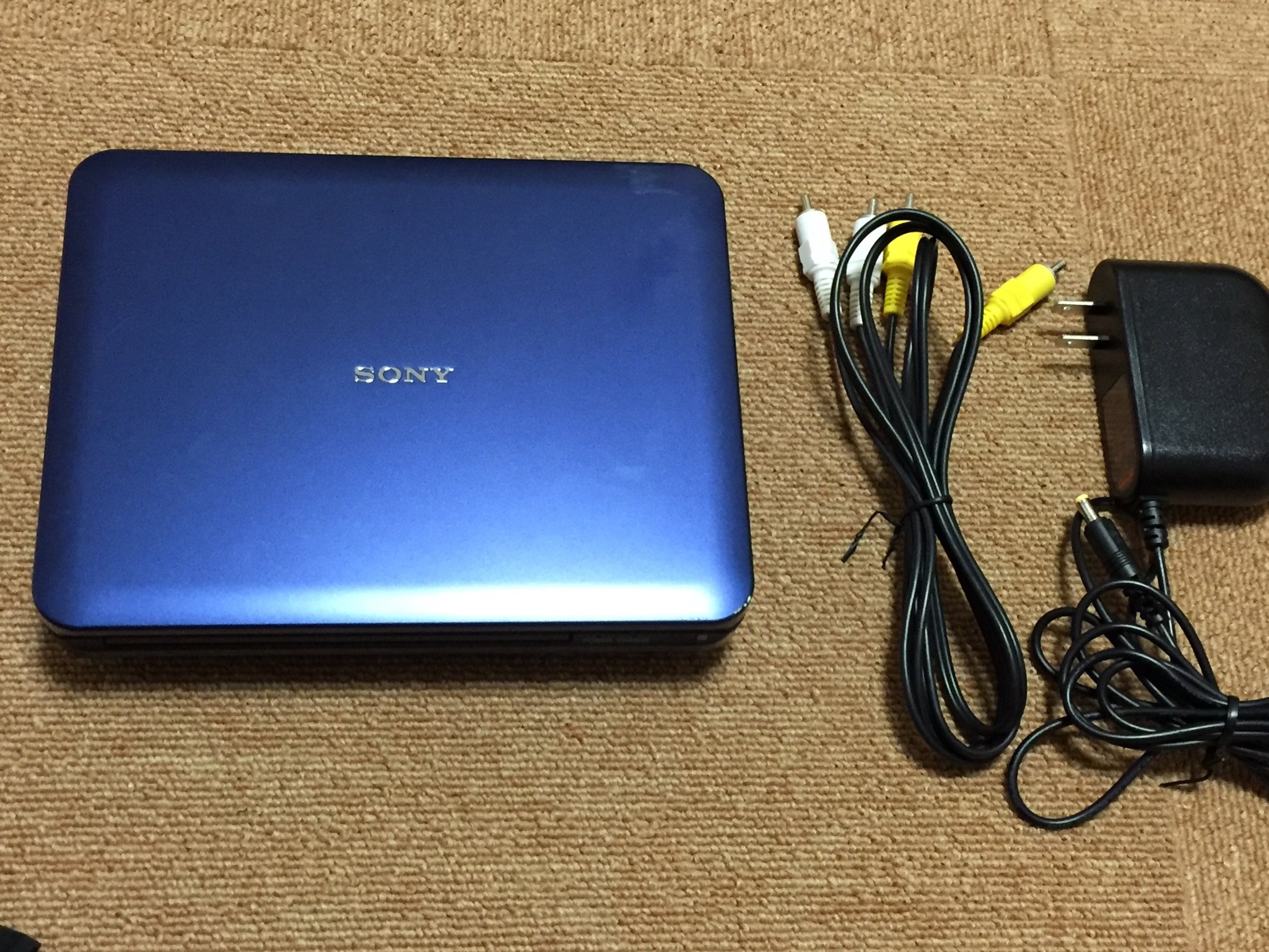 【中古】【非常に良い】SONY ポータブルDVDプレイヤー FX730 ブルー DVP-FX730/L