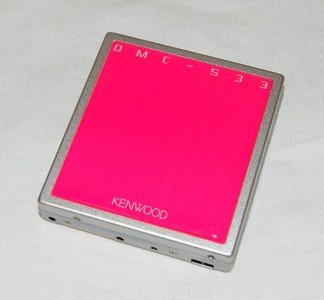【中古】【人並み外れたに好いたらしい】KENWOOD ケンウッド DMC-S33-P（さくら色） 携帯型MD電気蓄音機 MDLP相応う （MD生まれ変わり専用機/MDウォークマン）
