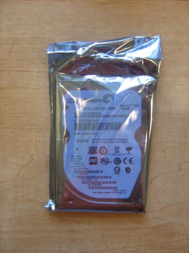 【中古】【非常に良い】Seagate 250 GB 5400 RPM Momentusシン ? st250lt003