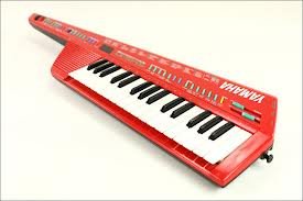 【中古】【非常に良い】YAMAHA SHS 10 Red Music Keyboard 　ショルダー キーボード　ヤマハ