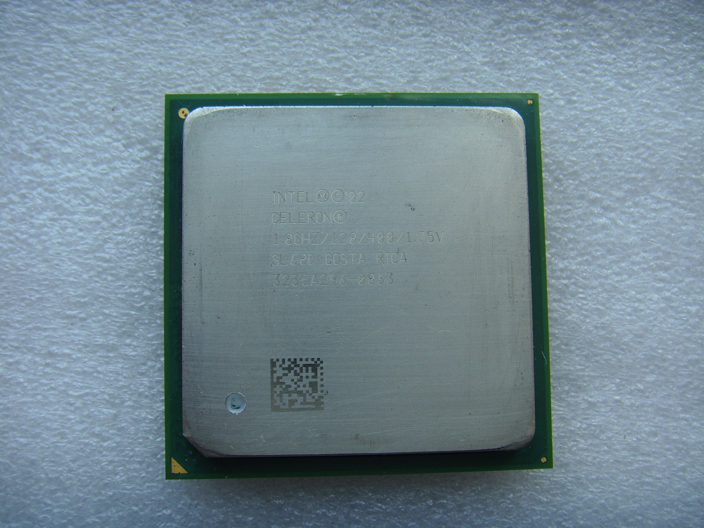 【中古】【非常に良い】Intel Celeron 1.8 GHz デスクトップCPUプロセッサー- SL68D|スカイマーケットプラス