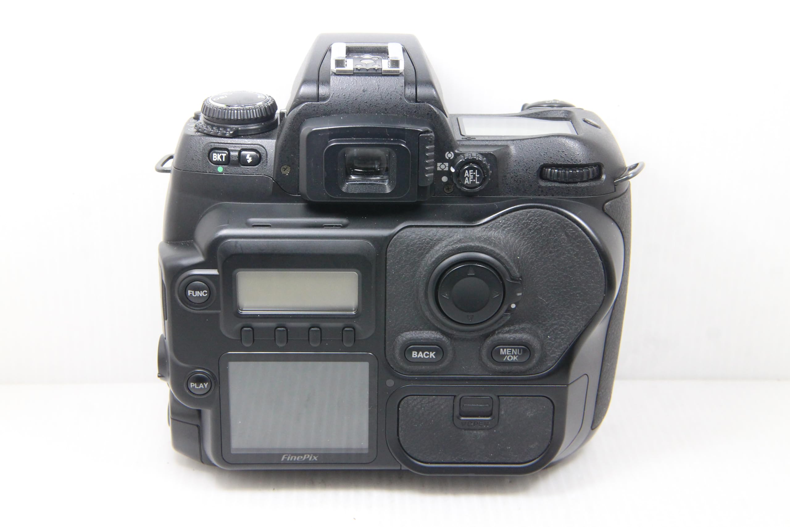 【中古】【非常に良い】FUJIFILM デジタル一眼レフ FinePix(ファインピックス) S3Pro FX-S3P