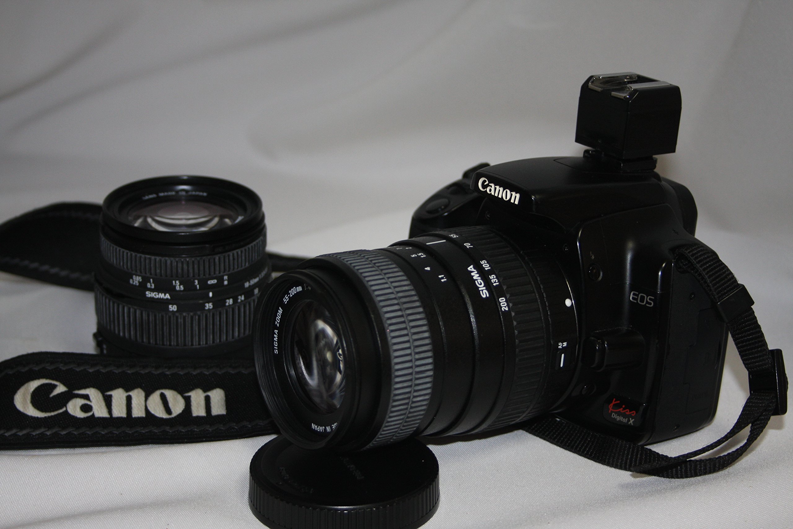 【中古】【非常に良い】Canon デジタル一眼レフカメラ EOS Kiss デジタル X ダブルズームキット ブラック KISSDXB-WKIT｜スカイマーケットプラス