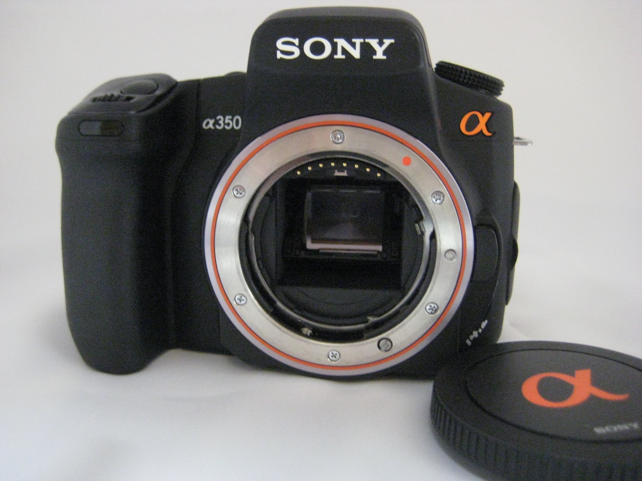 【中古】【非常に良い】SONY デジタル一眼レフ α350 ボディ DSLR-A350|スカイマーケットプラス