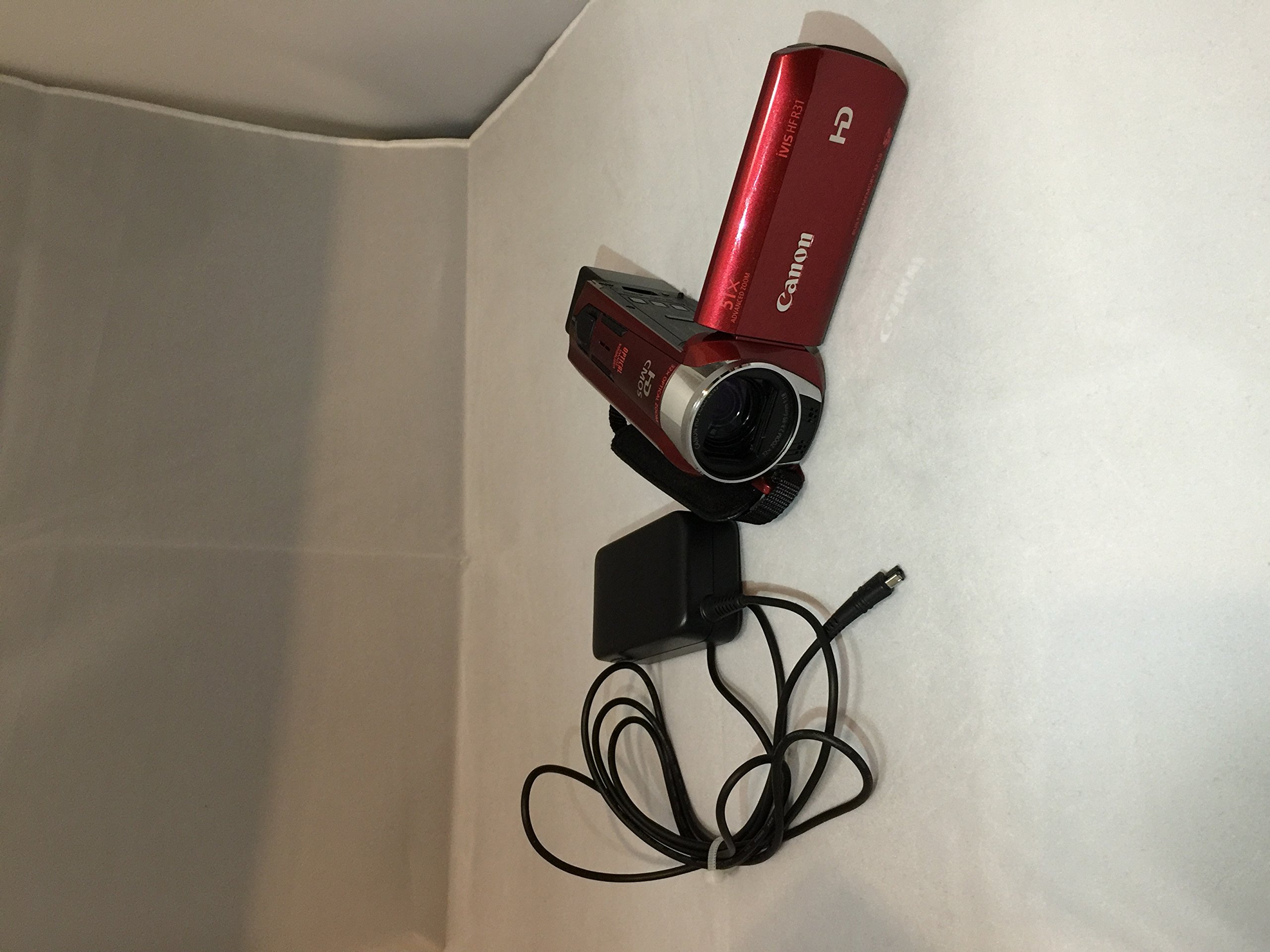 【中古】【非常に良い】Canon デジタルビデオカメラ iVIS HF R31 レッド 光学32倍ズーム フルフラットタッチパネル IVISHFR31RD