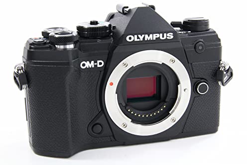 【中古】【非常に良い】OLYMPUS ミラーレス一眼カメラ OM-D E-M1 MarkIII ボディー ブラック