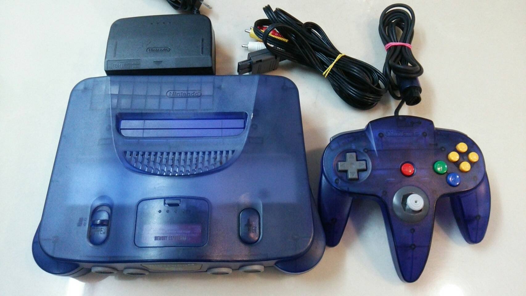 【中古】【非常に良い】NINTENDO64本体 ミッドナイトブルー|スカイマーケットプラス